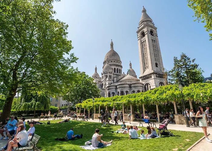 In Front Of The Sacre Coeur - 2 Bedrooms With Elevator